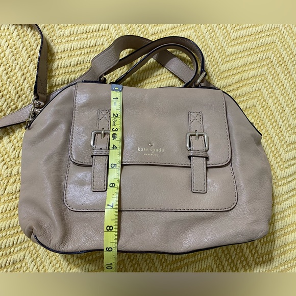 Kate Spade Handbag in Nude - Picture 4 of 7